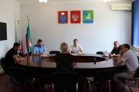 В минувшую субботу глава района Дмитрий Романов провел очередной приём для членов семей мобилизованных